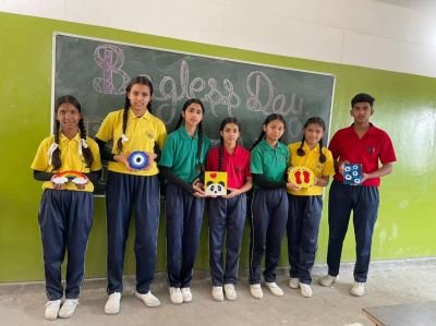 "Bagless Day" Activity