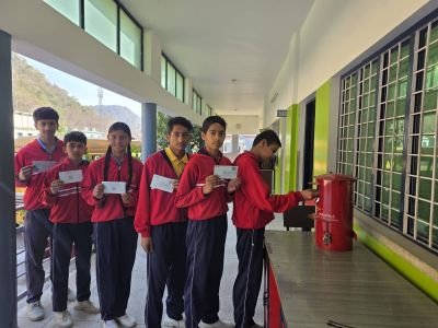 Secondary & Senior Secondary School Grades (6 to 12)